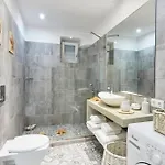 Villa Luxury In *
