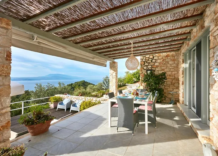 Luxury In Villa Kechria