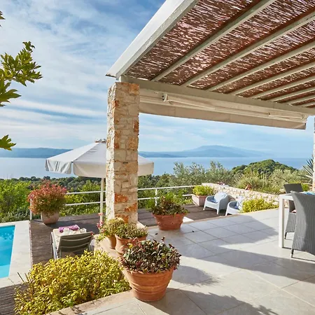 Luxury In * Kechria