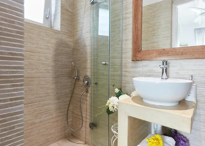 Luxury In Willa Kechria