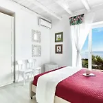 Luxury In Villa